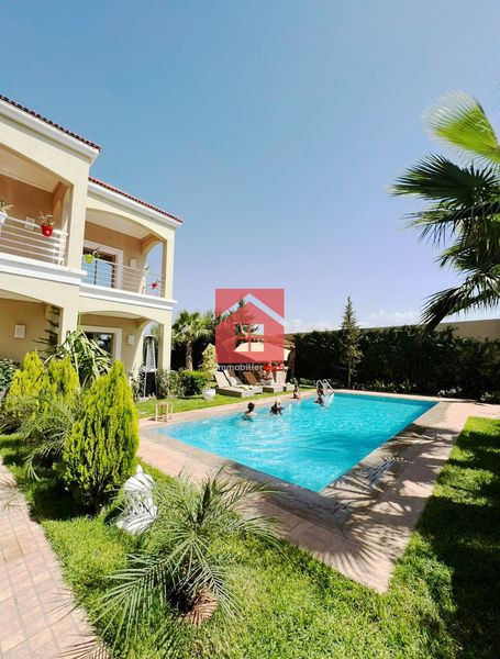 Belle Villa à Louer-1