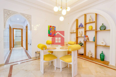 Bel Appartement avec Balcon a Gueliz