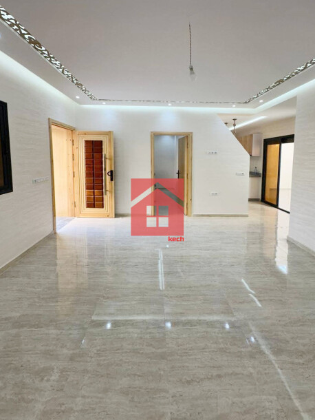 Appartement neuf avec balcon à louer-2