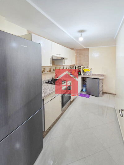 Bel appartement avec terrasse à vendre