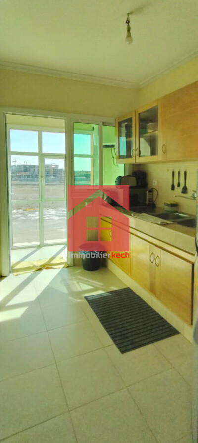 Appartement meublé avec piscine  à vendre