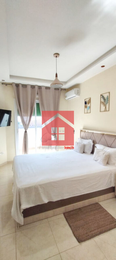 Appartement meublé avec piscine  à vendre