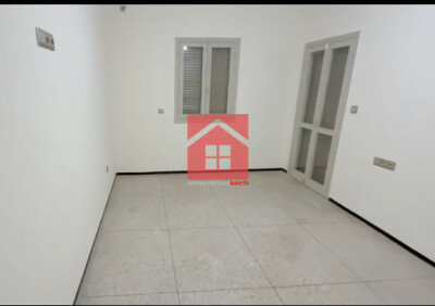 Appart avec 2 balcons à louer-2