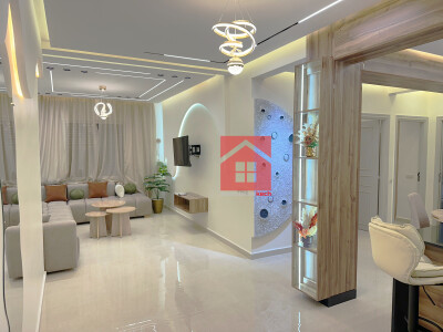 Appartement moderne meublé à louer-0