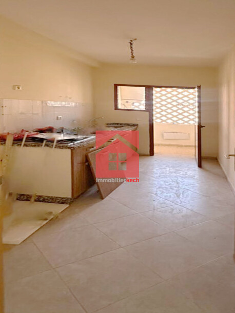 Appartement neuf avec balcon à louer-2