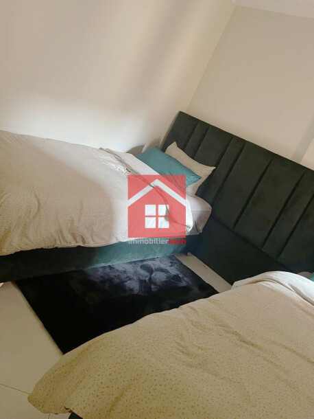 Bel appartement avec balcon à louer-3