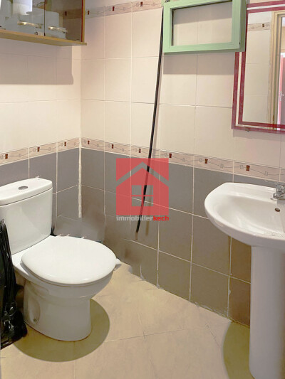 Bel appartement avec balcon à louer-6