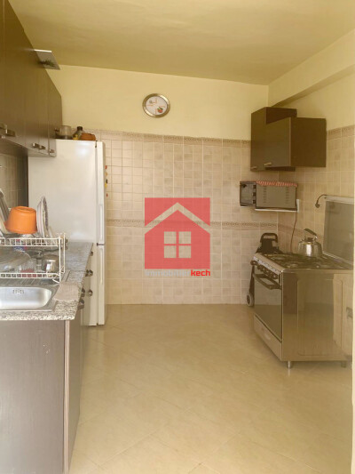 Bel appartement avec balcon à louer-3