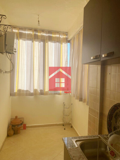 Bel appartement avec balcon à louer-4