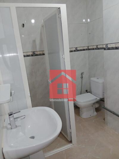 😍 étage villa  avec 2 balcons à louer 😍-9