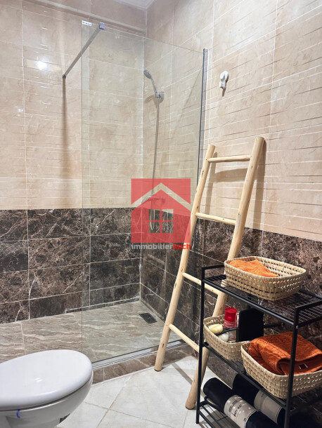 😍 Appr meublé et moderne à louer 😍-5