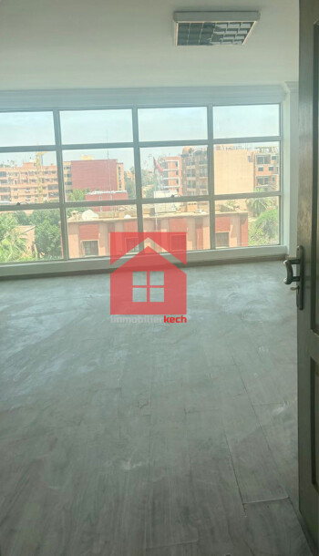 Plateau bureau à louer-0