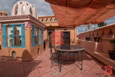 Magnifique Riad avec Piscine et Vue sur l'atlas