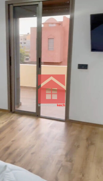 Villa moderne avec piscine à loue-1