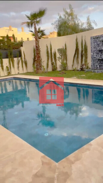 Villa moderne avec piscine à loue-0