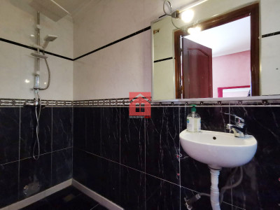 Charmante Villa avec une Grande Piscine Privée