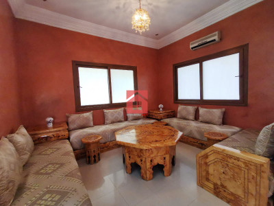 Charmante Villa avec une Grande Piscine Privée